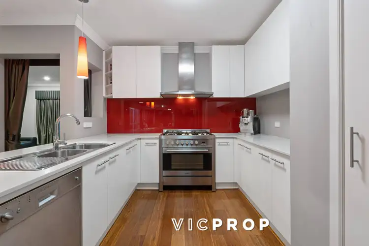 Sixth view of Homely house listing, 2 Iris Place, Point Cook VIC 3030