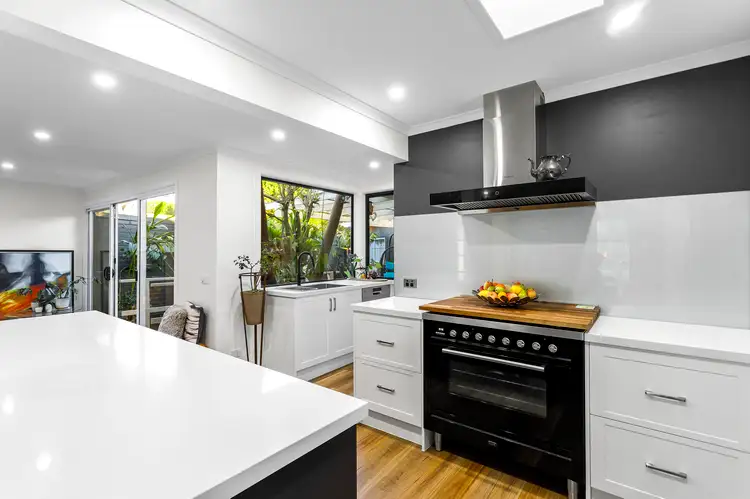 51 Scarlet Street, Mordialloc VIC 3195