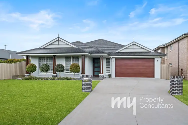8 Cameron Circuit, Harrington Park NSW 2567