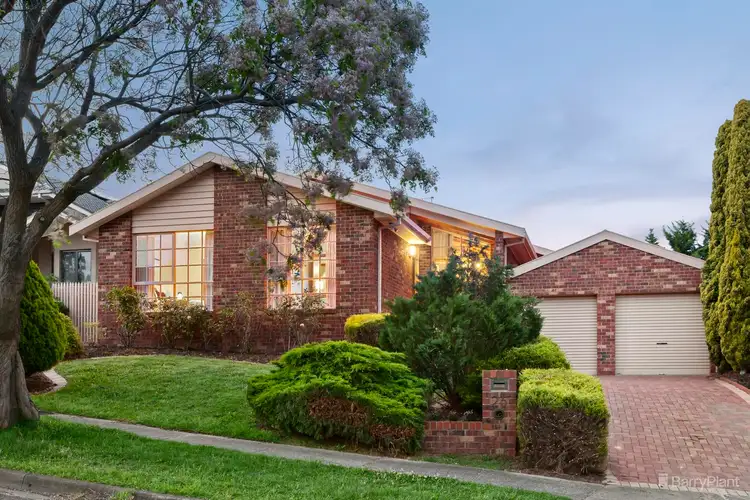 26 Tyrone Court, St Helena VIC 3088