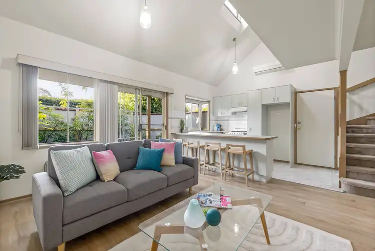 Main view of Homely unit listing, 2/11 Doncaster East Road, Mitcham VIC 3132