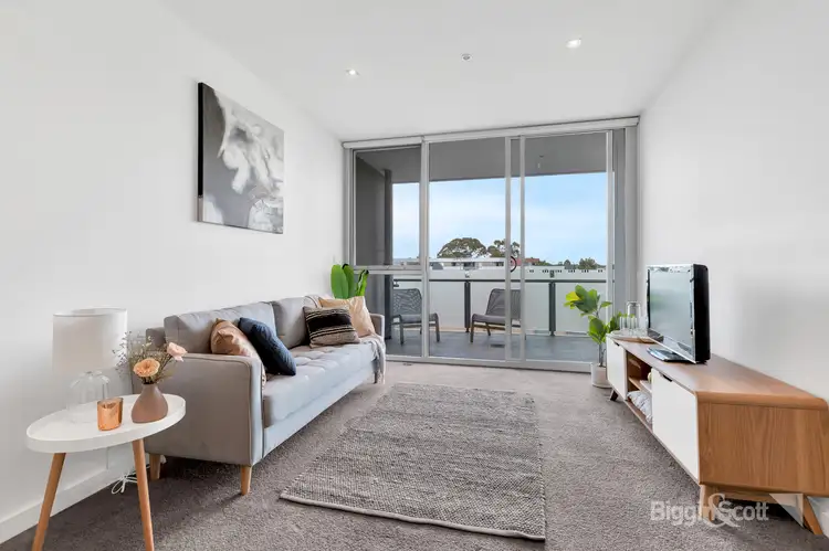 28/17 Eucalyptus Drive, Maidstone VIC 3012