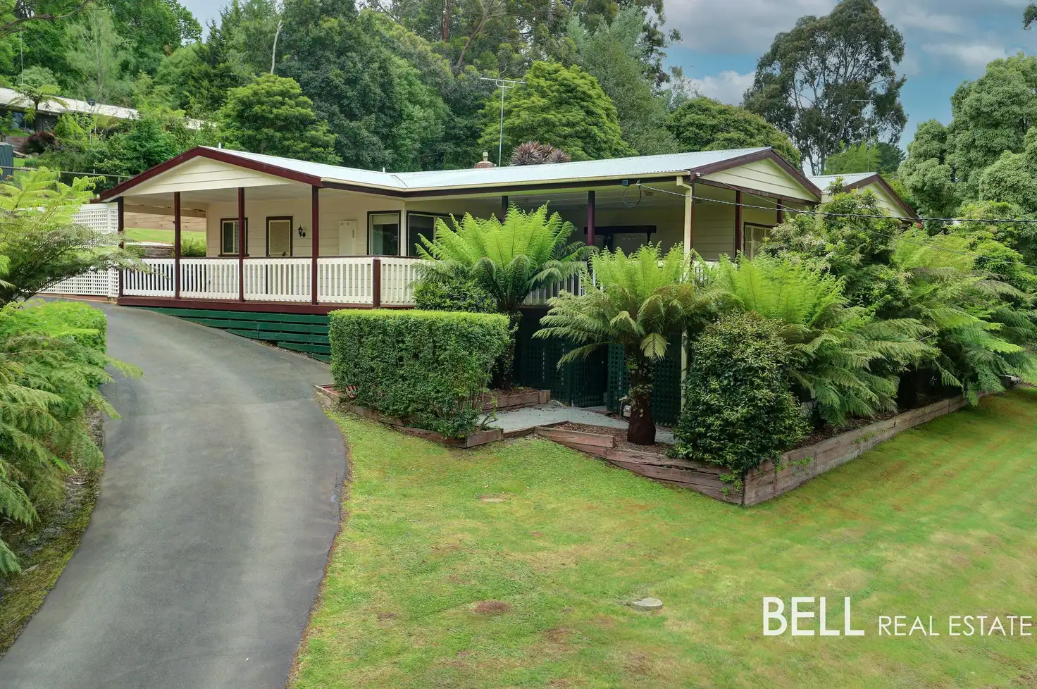 Main view of Homely house listing, 8 Poplar Crescent, Emerald VIC 3782
