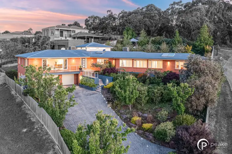 5 Gumview Court, Beaconsfield VIC 3807