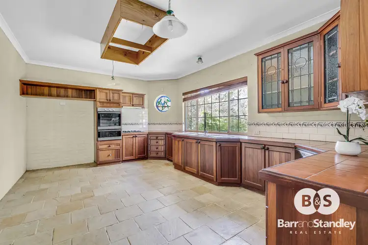 Fourth view of Homely house listing, 6 Shenton Close, Leschenault WA 6233