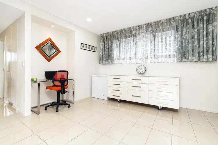 Fifth view of Homely apartment listing, 4106/3 Anchorage Court, Darwin City NT 800