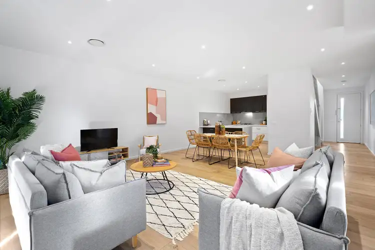 Second view of Homely townhouse listing, 2/7 Collett Avenue, Ringwood VIC 3134