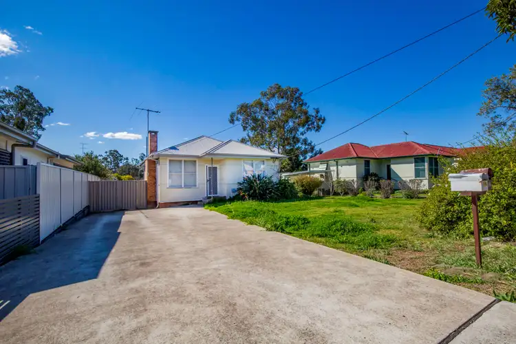 19 & 19A Tornaros Avenue, Penrith NSW 2750