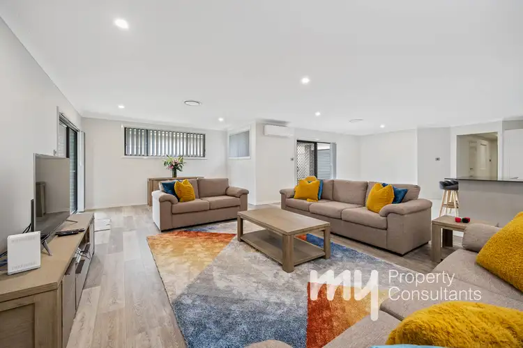 11 Jenolan Circuit, Harrington Park NSW 2567