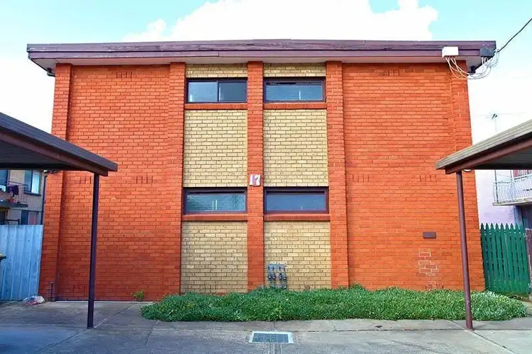 8/17 St Albans Road, St Albans VIC 3021