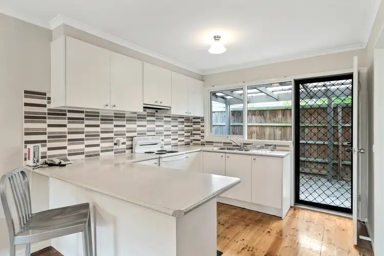 Fifth view of Homely unit listing, 2/2-4 James Street, Frankston VIC 3199