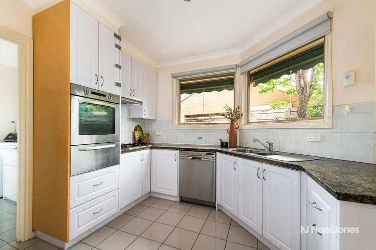 Fourth view of Homely unit listing, 2/6 Marian Court, Blackburn VIC 3130