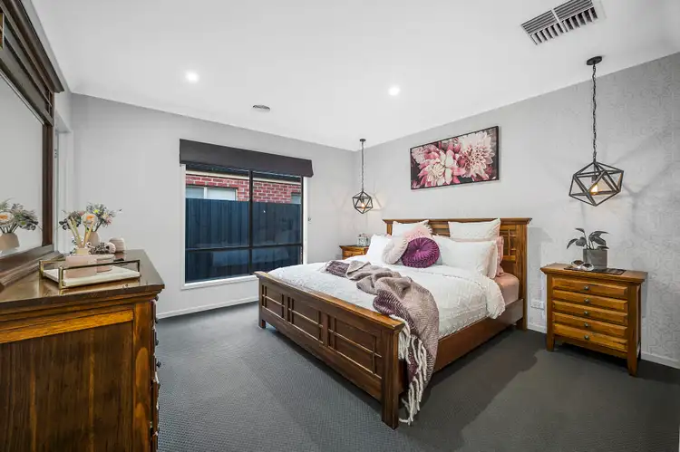 Fifth view of Homely house listing, 10 King Parrot Way, Whittlesea VIC 3757