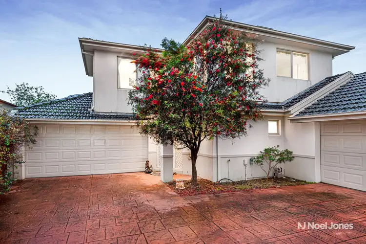 Main view of Homely townhouse listing, 2/9 Stroud Street, Balwyn VIC 3103