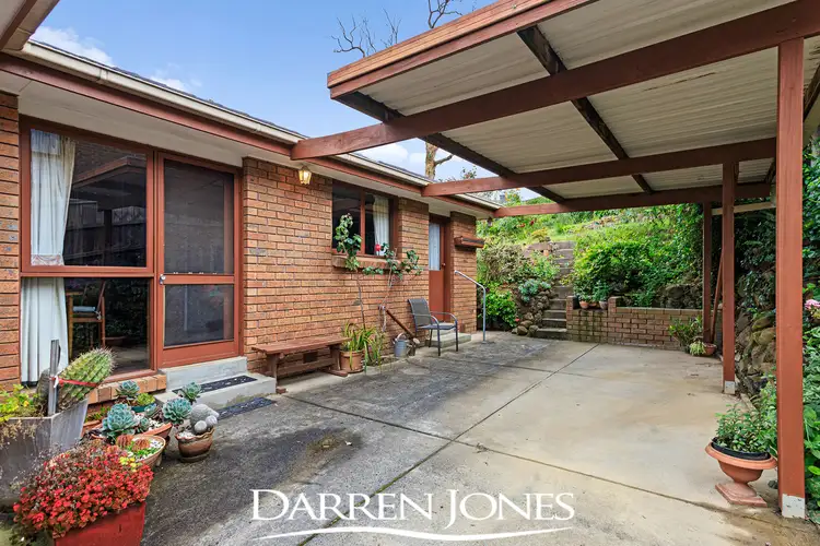 26 Avandina Crescent, Greensborough VIC 3088