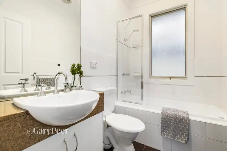 Fourth view of Homely house listing, 2/16 Nathan Grove, Caulfield South VIC 3162