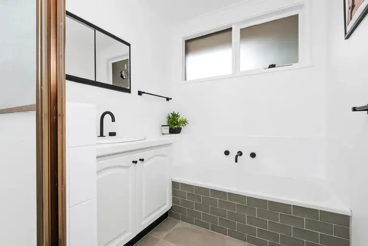 Sixth view of Homely villa listing, 10/1321 Nepean Highway, Cheltenham VIC 3192