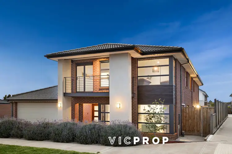 45 Darsham Crescent, Point Cook VIC 3030