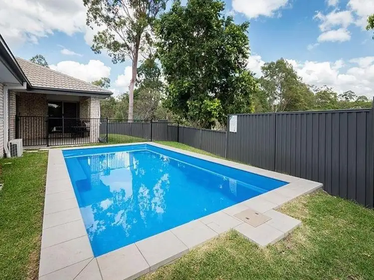 48 Lagoon Crescent, Bellbowrie QLD 4070