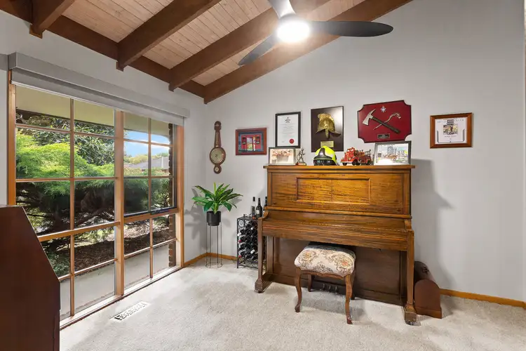 Sixth view of Homely house listing, 2 Thomas Lawford Place, Croydon Hills VIC 3136