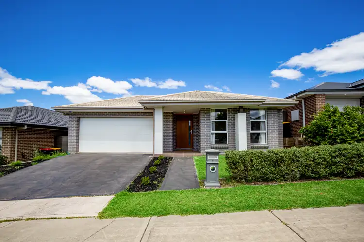 22 Matilda Road, Jordan Springs NSW 2747