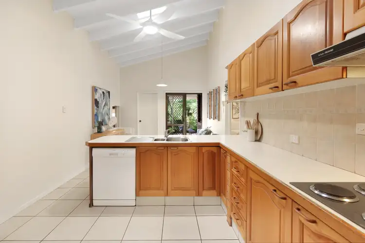 Fifth view of Homely house listing, 4 Vanimo Street, Chapel Hill QLD 4069