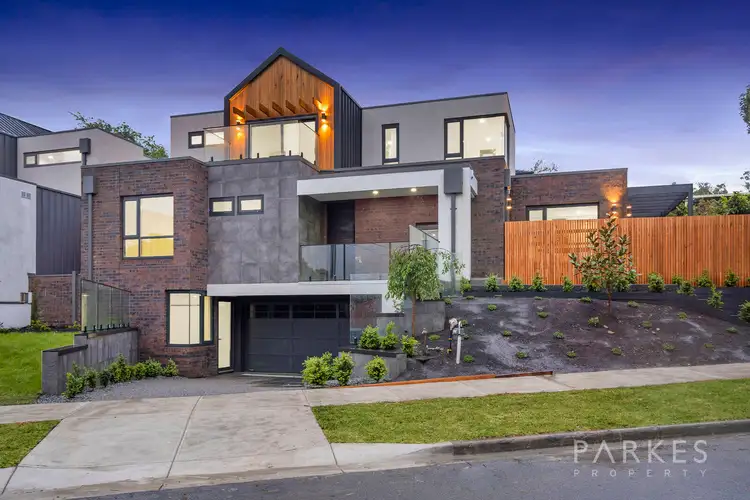 17 Millicent Avenue, Bulleen VIC 3105