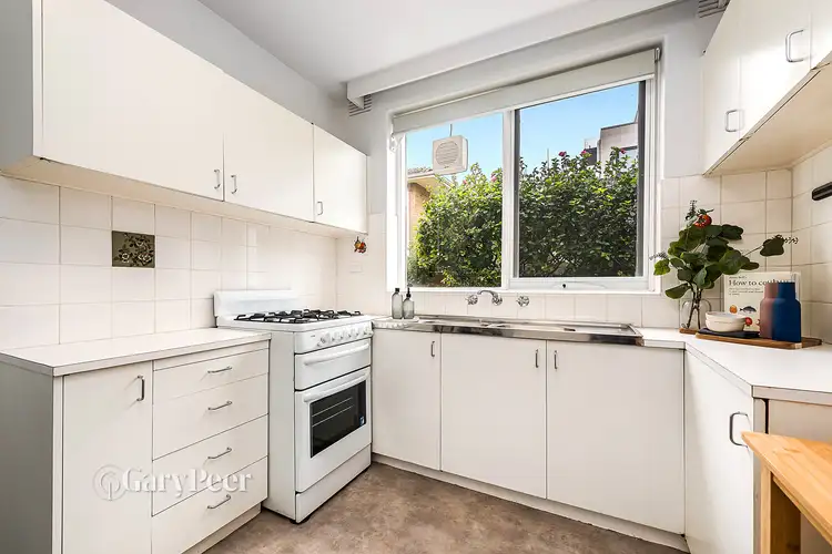 Sixth view of Homely apartment listing, 5/2 Parkside Street, Elsternwick VIC 3185
