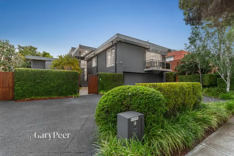 25 Langdon Road, Caulfield North VIC 3161