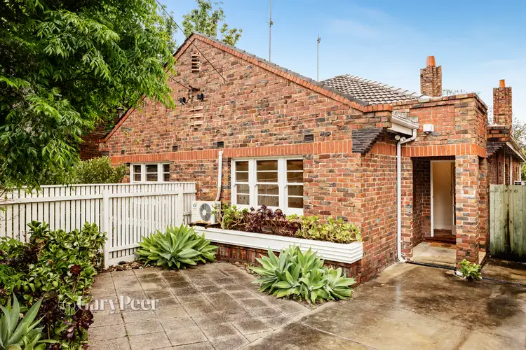 11 Lexton Grove, Prahran VIC 3181
