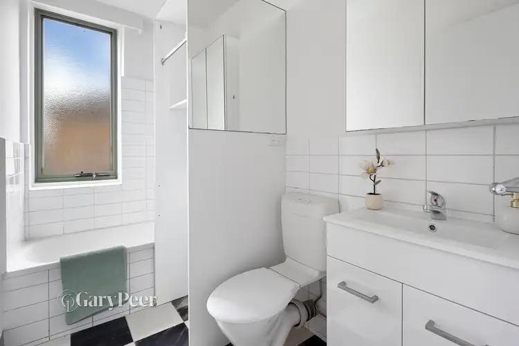 Fifth view of Homely apartment listing, 2/1 Armadale Street, Armadale VIC 3143