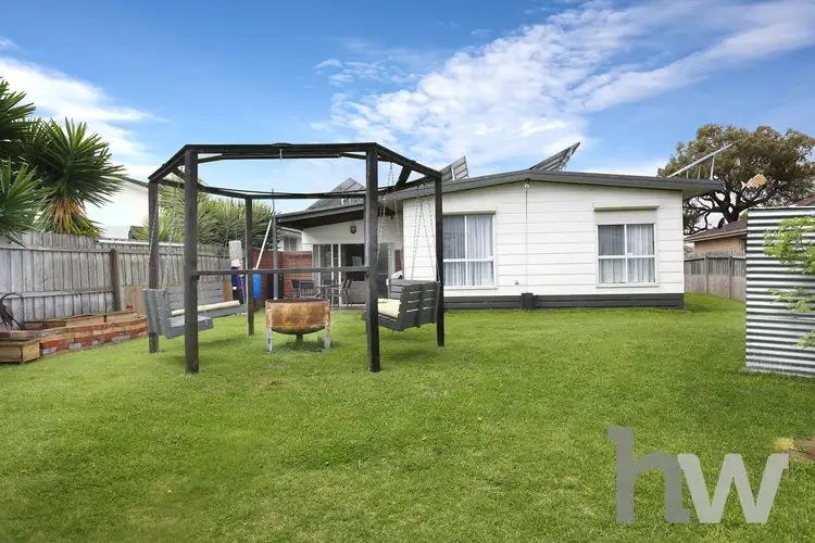 10 Hibiscus Crescent, Newcomb VIC 3219