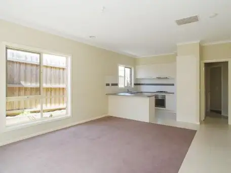 Second view of Homely unit listing, 3/8 Torquay Road, Belmont VIC 3216