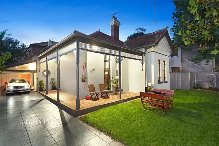 1 Raglan Street, St Kilda East VIC 3183