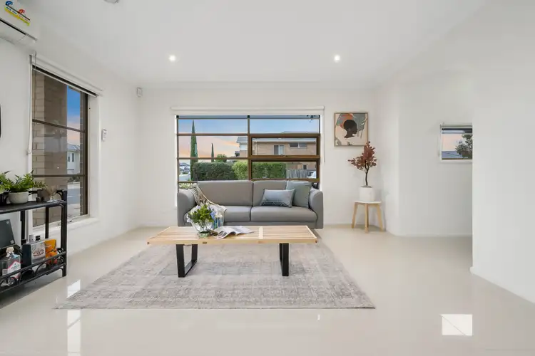 Third view of Homely house listing, 39 Sanctuary Lakes East Boulevard, Sanctuary Lakes VIC 3030