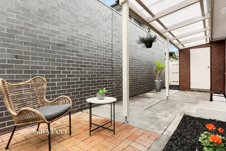 Second view of Homely villa listing, 2/47 Golf Links Avenue, Oakleigh VIC 3166