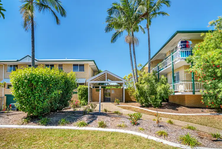 Main view of Homely unit listing, 10/26 Warren Street, St Lucia QLD 4067