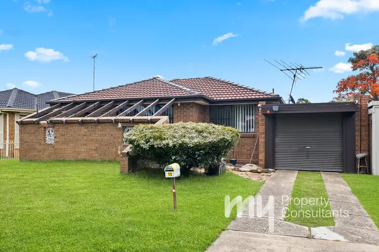 13 Horatio Street, Rosemeadow NSW 2560