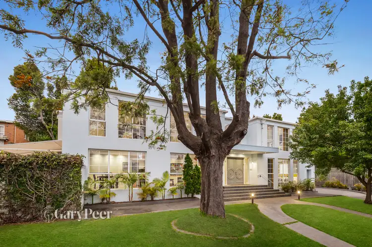 2A Wilks Street, Caulfield North VIC 3161