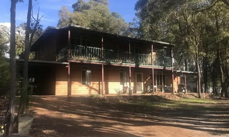 17 Christie Street, Collie WA 6225