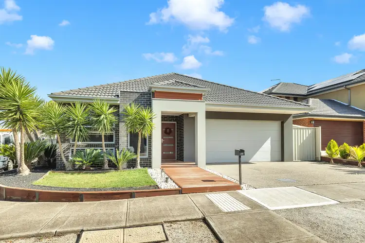 Main view of Homely house listing, 32 Daly Circuit, Caroline Springs VIC 3023