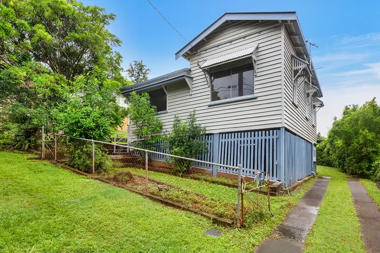 22 Burns Street, Indooroopilly QLD 4068