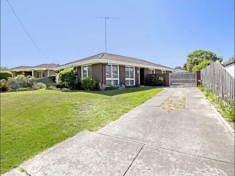 2 Tamala Avenue, Marshall VIC 3216
