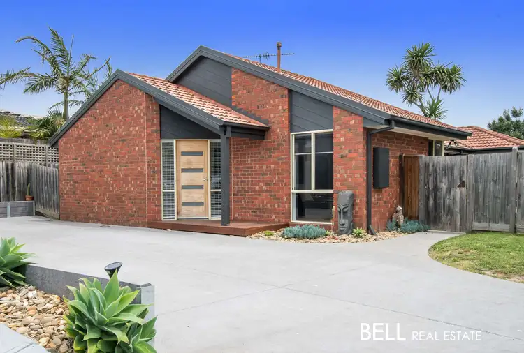 1 Barber Court, Berwick VIC 3806