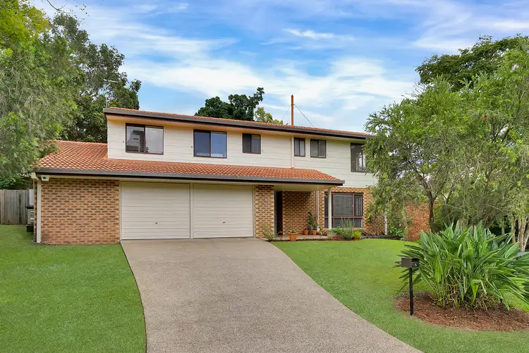 5 Burrumbuck Street, Chapel Hill QLD 4069