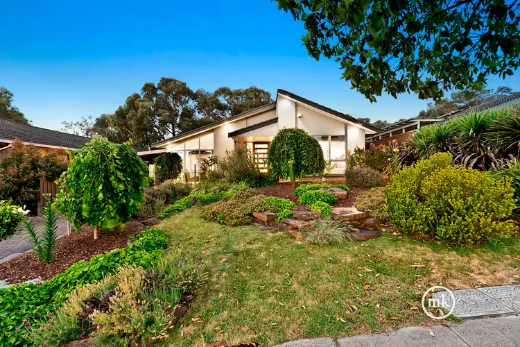 7 Calendonia Drive, Eltham North VIC 3095