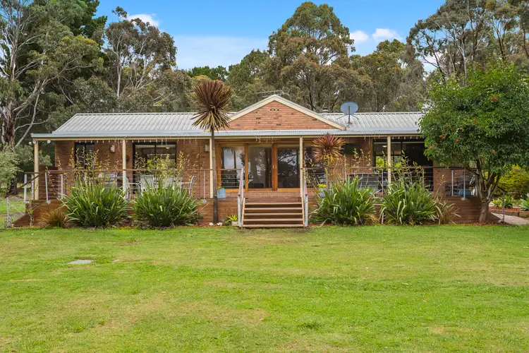 332 Fitzgerald Road, Bullengarook VIC 3437