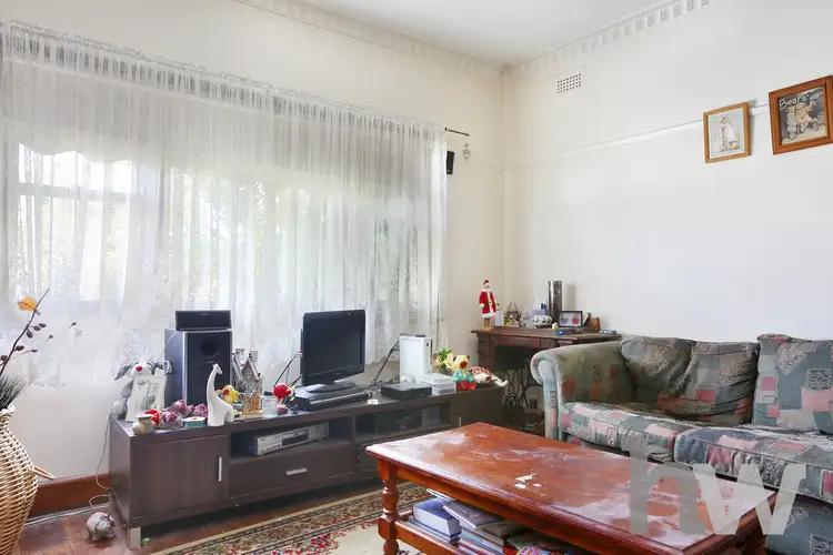 Sixth view of Homely house listing, 1 Cecil Court, Newcomb VIC 3219