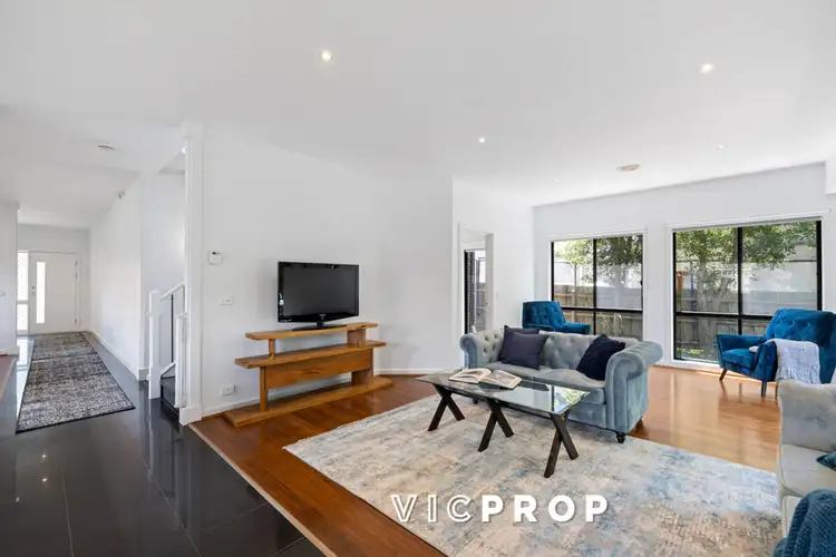 Fifth view of Homely townhouse listing, 1/8 Gretna Court, Greenvale VIC 3059