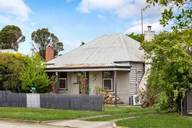 106 Clunes Road, Creswick VIC 3363